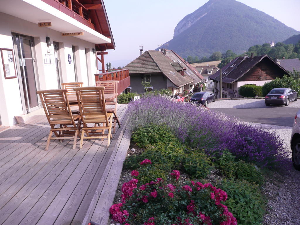 Hotel Golf Et Montagne ตัลลัวร์ ภายนอก รูปภาพ
